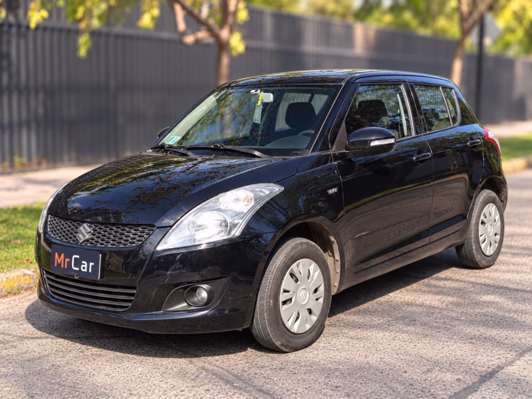 Suzuki Swift Gl Ac — foto 2 de 16