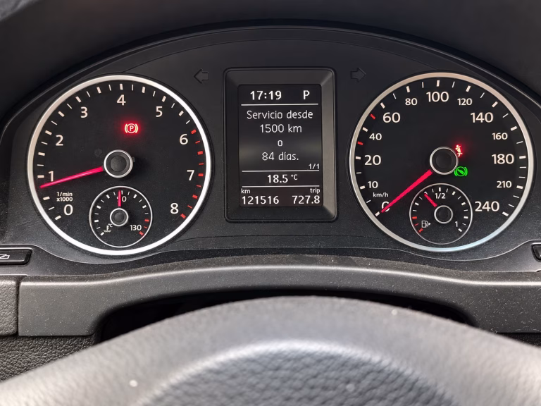 Volkswagen Tiguan At 4Motion — foto 15 de 15