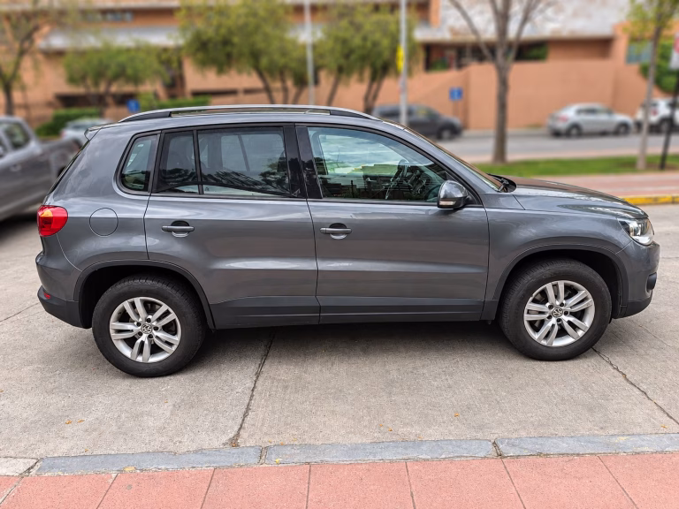 Volkswagen Tiguan At 4Motion — foto 3 de 15